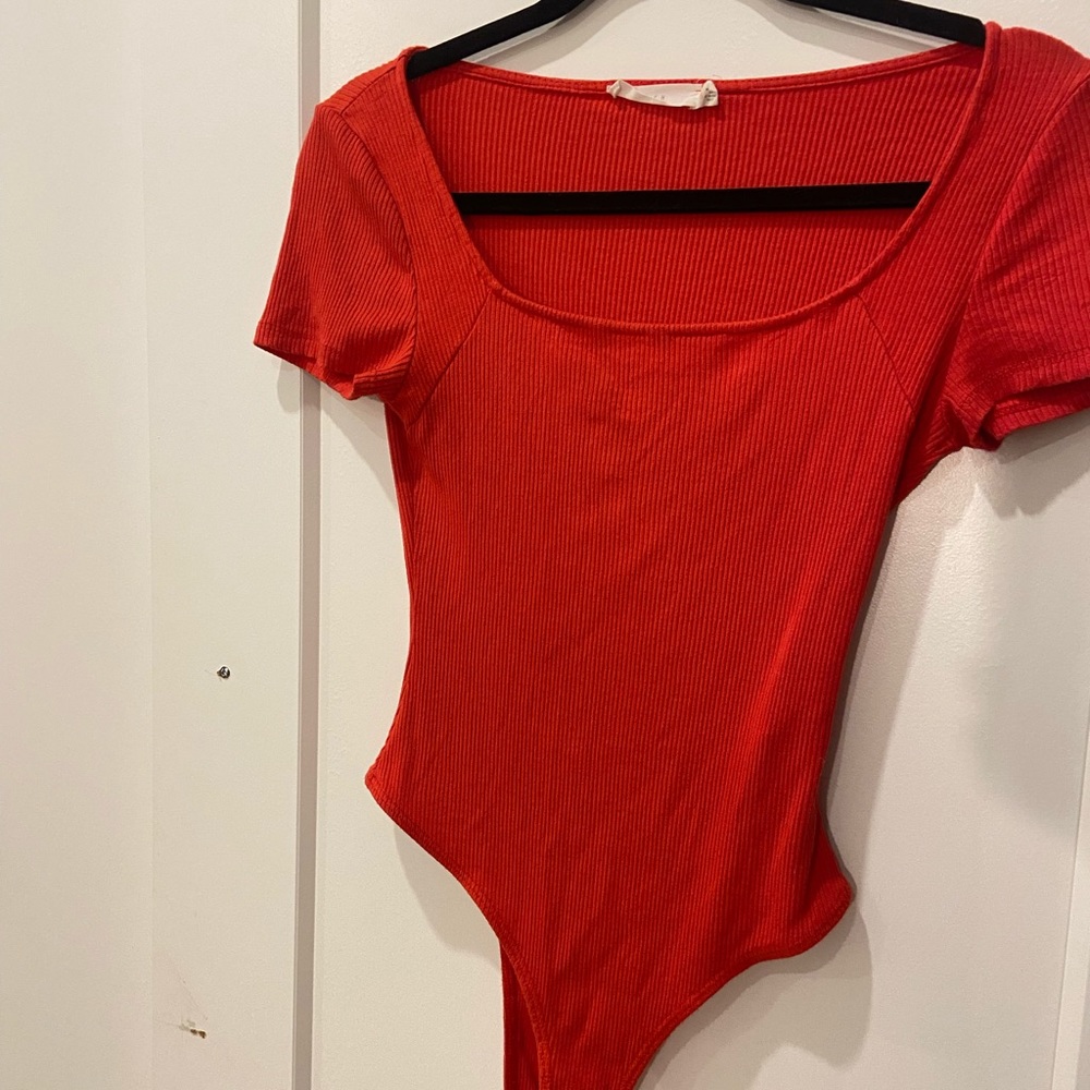 Lush sz S square neck bodysuit